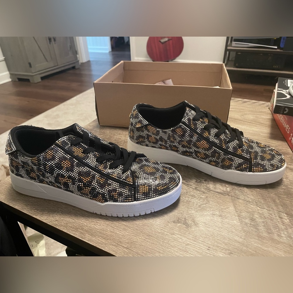 NWT Jessica Simpson Leopard Print Sneakers with Rhinestones